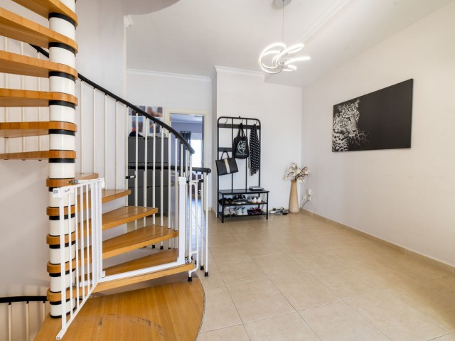 4 Bedrooms Townhouse in Torreblanca