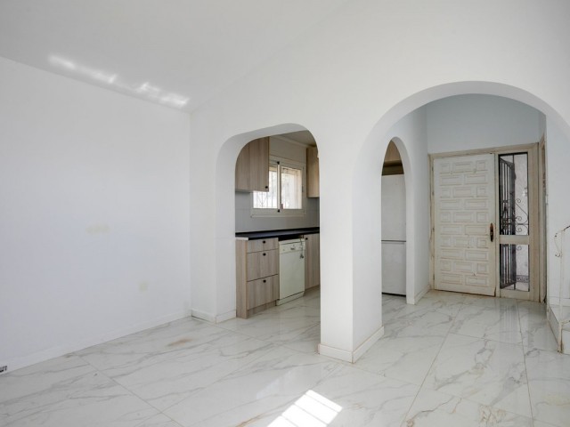 3 Bedrooms Villa in Estepona