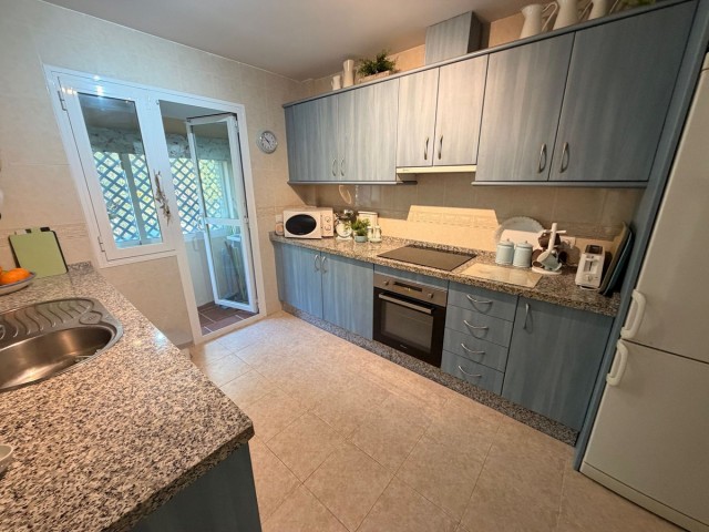 4 Makuuhuoneen Rivitalo Calahonda