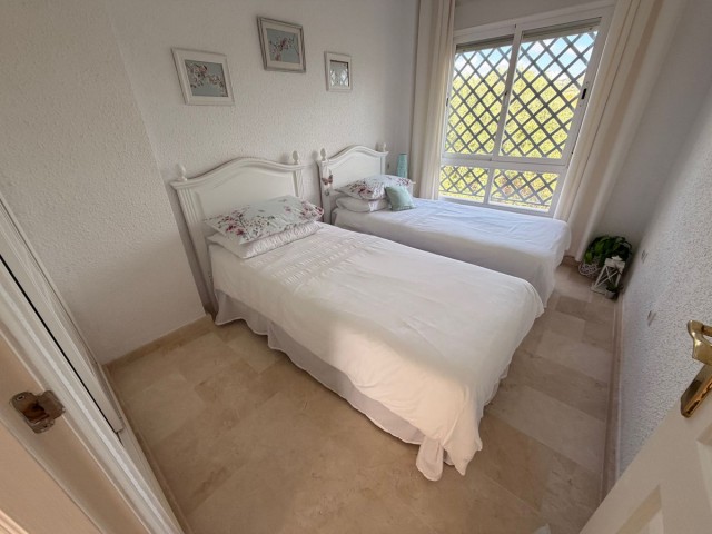 4 Makuuhuoneen Rivitalo Calahonda