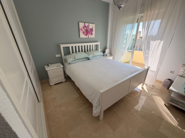 4 Makuuhuoneen Rivitalo Calahonda