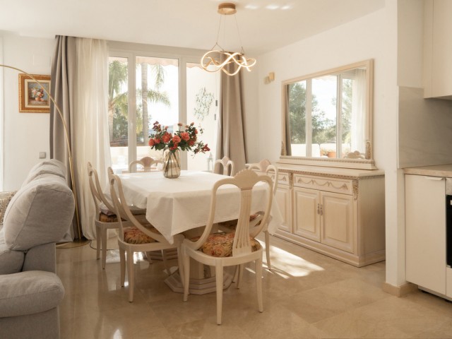 2 Makuuhuoneen Huoneisto Benahavís