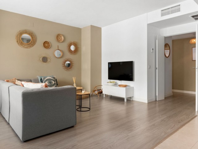 Apartment, Estepona, R5342968