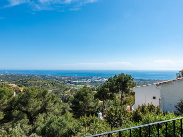Maison mitoyenne avec 2 Chambres  à Altos de los Monteros