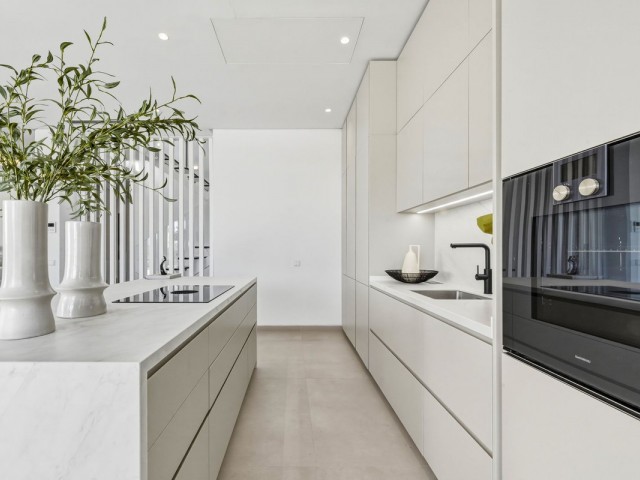 4 Bedrooms Villa in Marbella