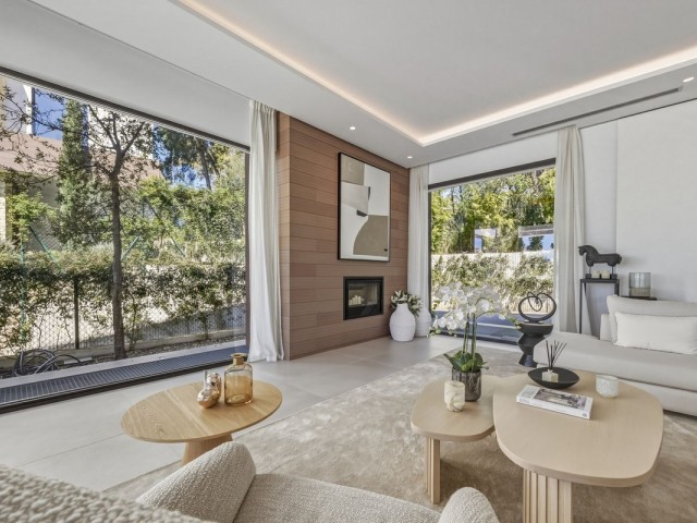 4 Bedrooms Villa in Marbella