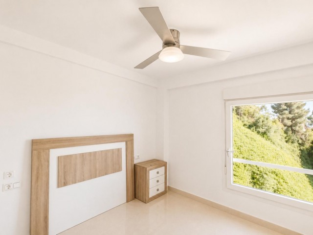 3 Makuuhuoneen Huoneisto La Carihuela