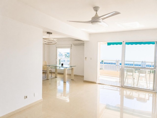 3 Bedrooms Apartment in La Carihuela