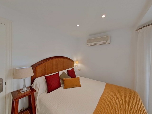 2 Bedrooms Apartment in Marbella