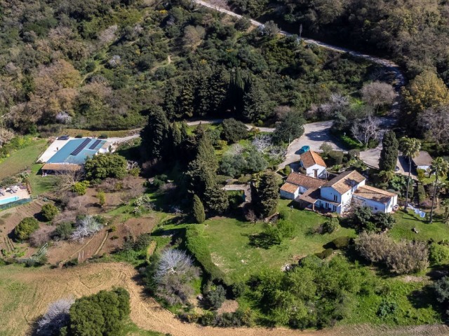 Liikekiinteistö Casares