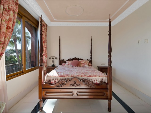 5 Schlafzimmer Apartment in Guadalmina Baja