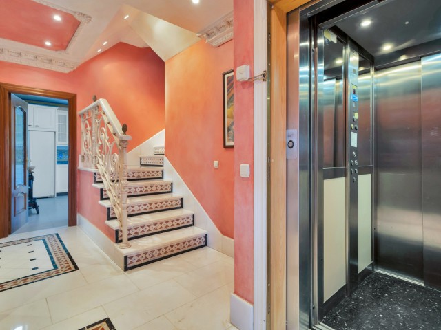 5 Schlafzimmer Apartment in Guadalmina Baja