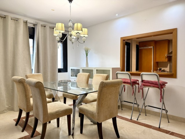 2 Bedrooms Apartment in Puerto Banús