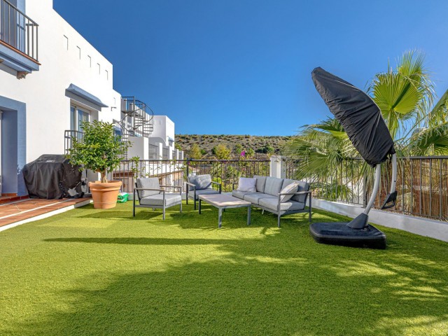 3 Bedrooms Apartment in Benahavís