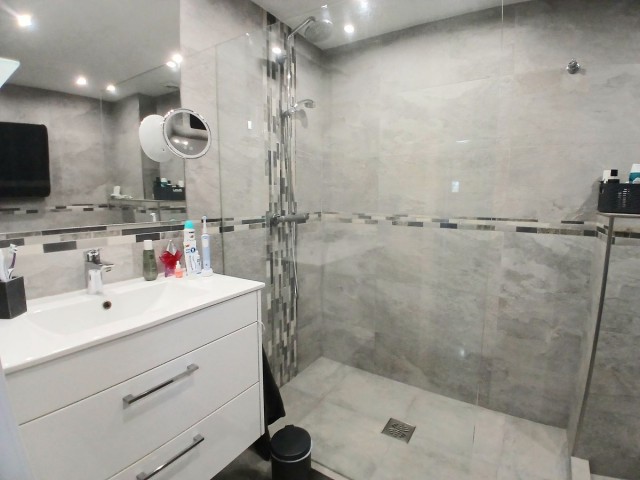 3 Makuuhuoneen Huoneisto Calahonda