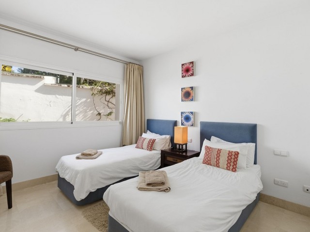 3 Bedrooms Apartment in Nueva Andalucía