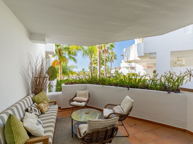 3 Bedrooms Apartment in Nueva Andalucía