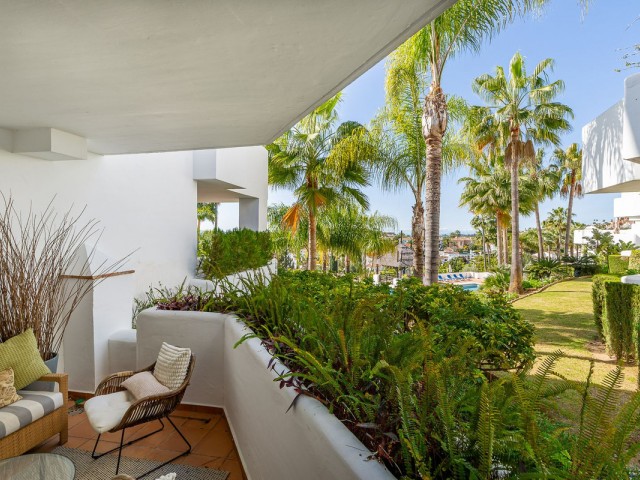 3 Bedrooms Apartment in Nueva Andalucía