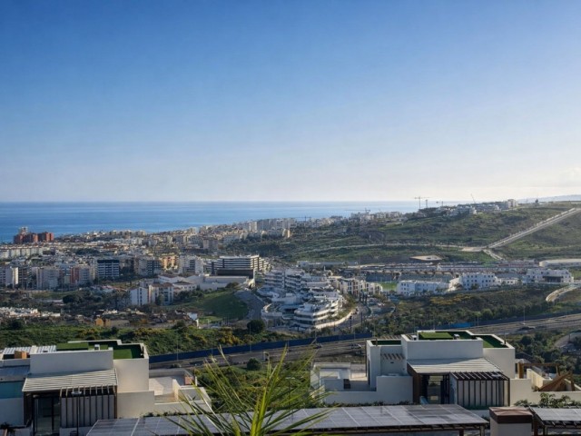 2 Bedrooms Apartment in Estepona