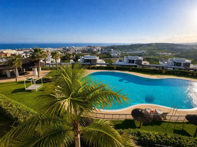 2 Bedrooms Apartment in Estepona