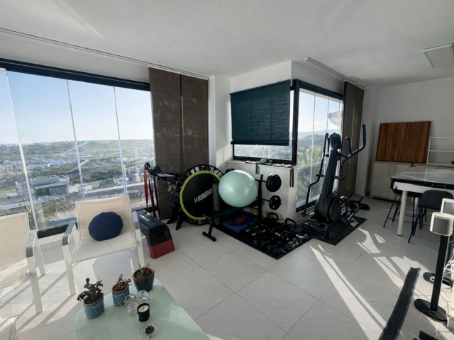 2 Bedrooms Apartment in Estepona