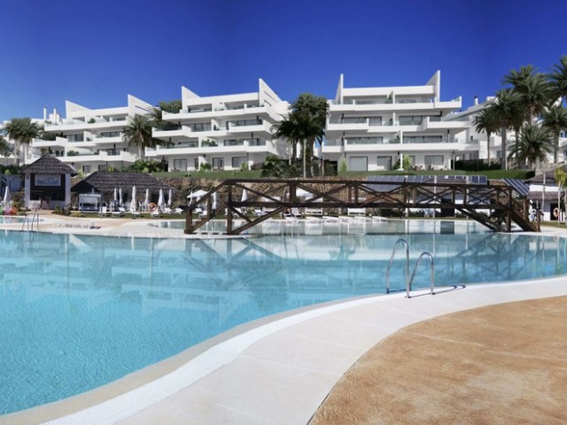 2 Bedrooms Apartment in Estepona