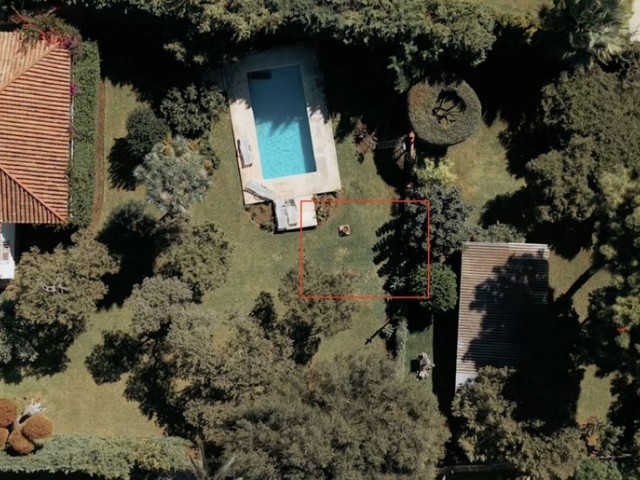 Grundstück Marbesa - R5339122