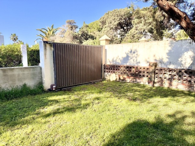  Grundstück in Marbesa