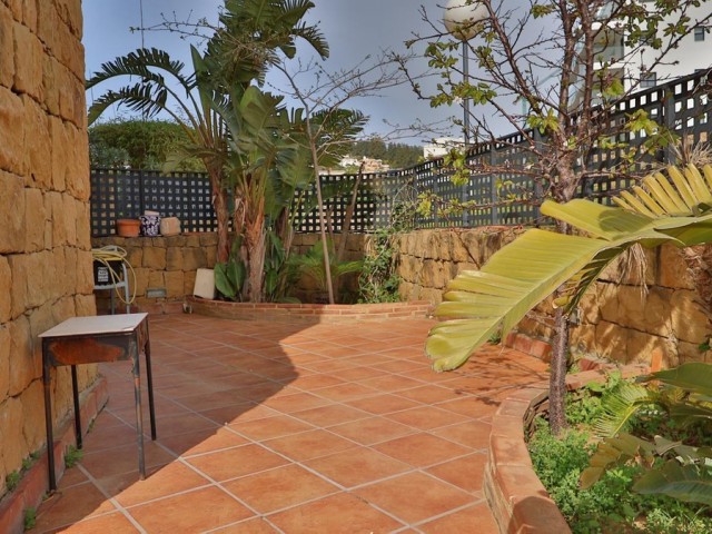 Apartamento con 3 Dormitorios  en Mijas