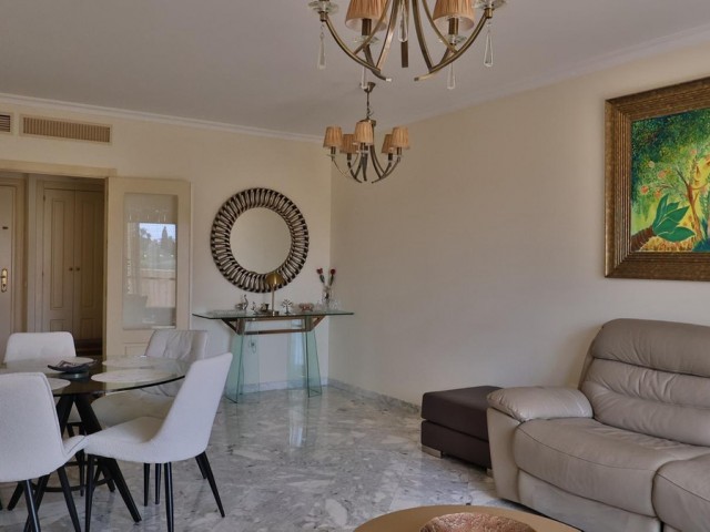2 Bedrooms Apartment in Mijas