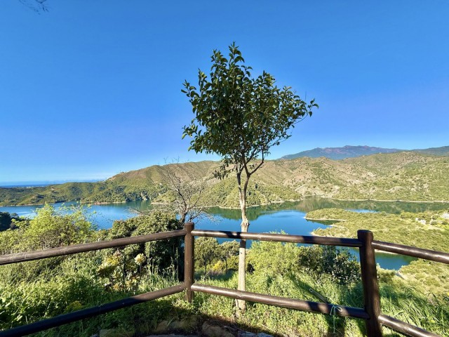 Villa avec 2 Chambres  à Istán