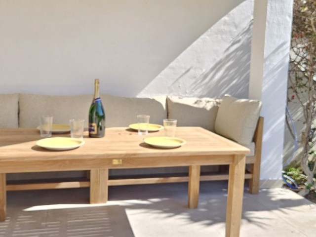 2 Schlafzimmer Reihenhaus in Calahonda