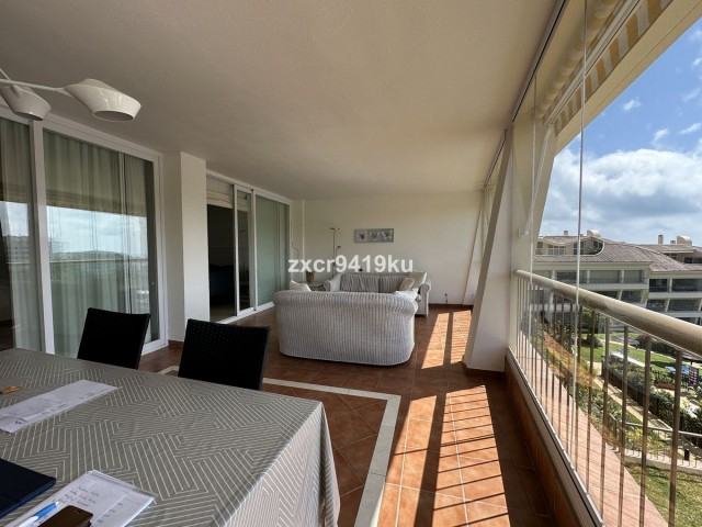 2 Bedrooms Apartment in Riviera del Sol
