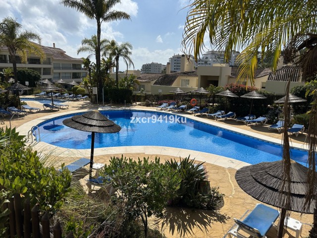 2 Bedrooms Apartment in Riviera del Sol