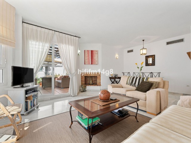 Kattohuoneisto, Nueva Andalucia, R5343694