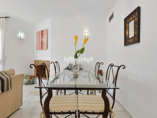 Kattohuoneisto Nueva Andalucía