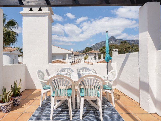 Kattohuoneisto Nueva Andalucía