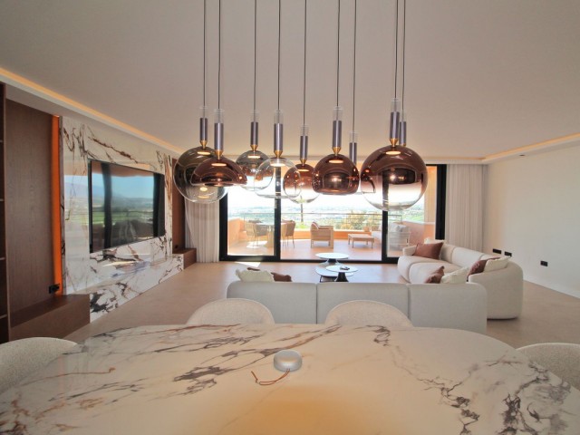 3 Bedrooms Apartment in Nueva Andalucía