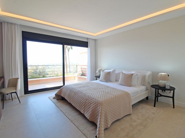 3 Bedrooms Apartment in Nueva Andalucía