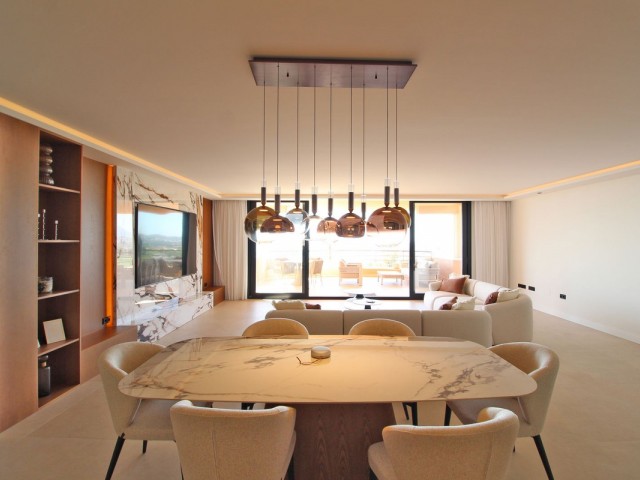 3 Bedrooms Apartment in Nueva Andalucía