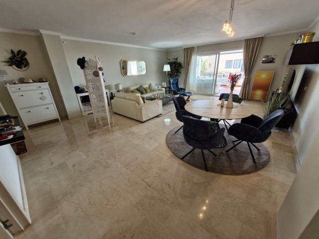 2 Schlafzimmer Apartment in Calahonda