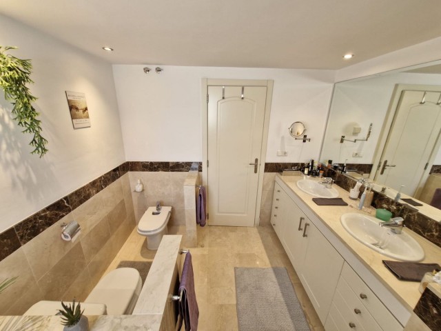 2 Schlafzimmer Apartment in Calahonda