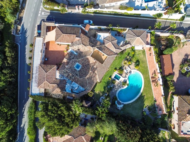 Villa avec 4 Chambres  à Benahavís