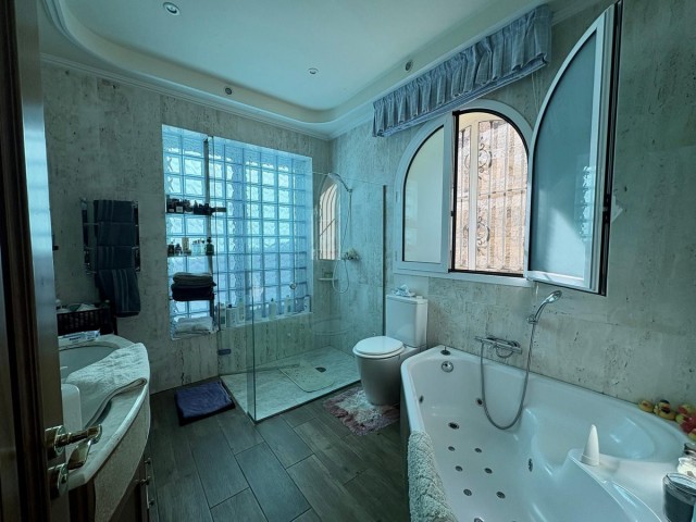 5 Bedrooms Villa in Torreblanca