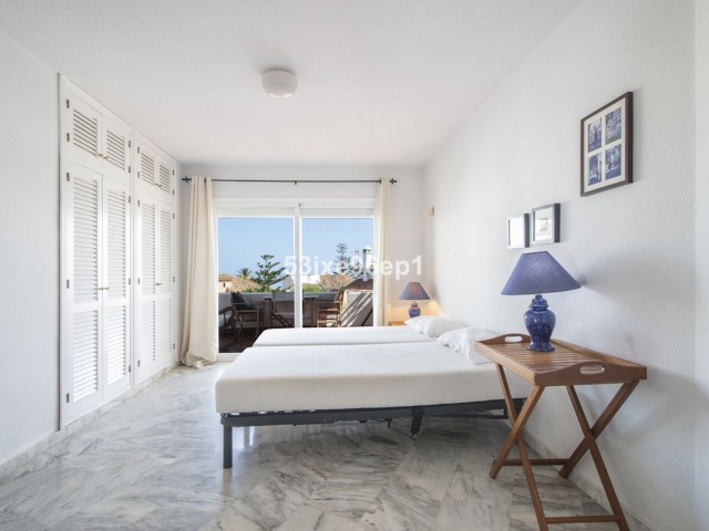 3 Bedrooms Townhouse in Estepona
