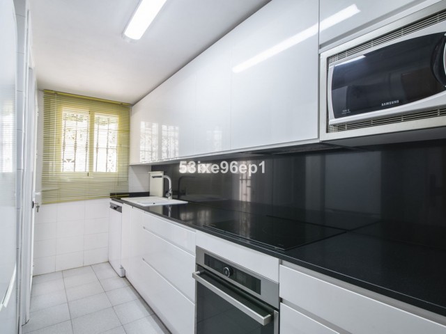 3 Bedrooms Townhouse in Estepona