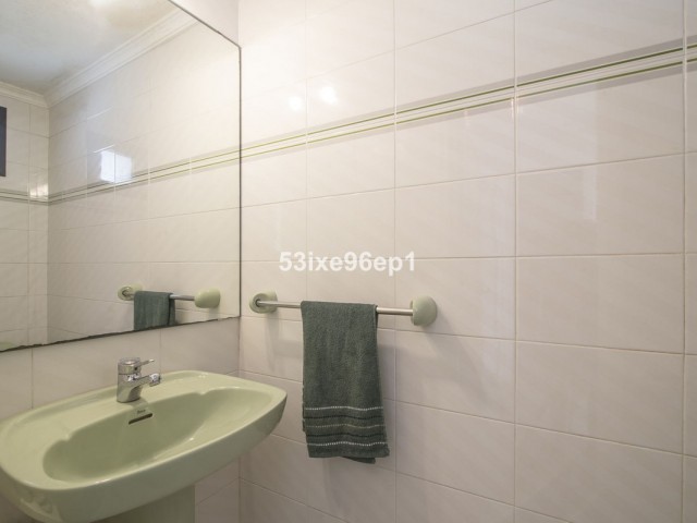 3 Bedrooms Townhouse in Estepona