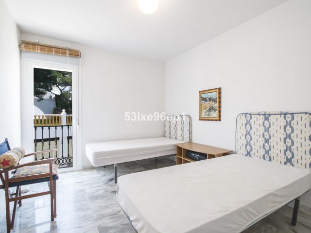 3 Bedrooms Townhouse in Estepona