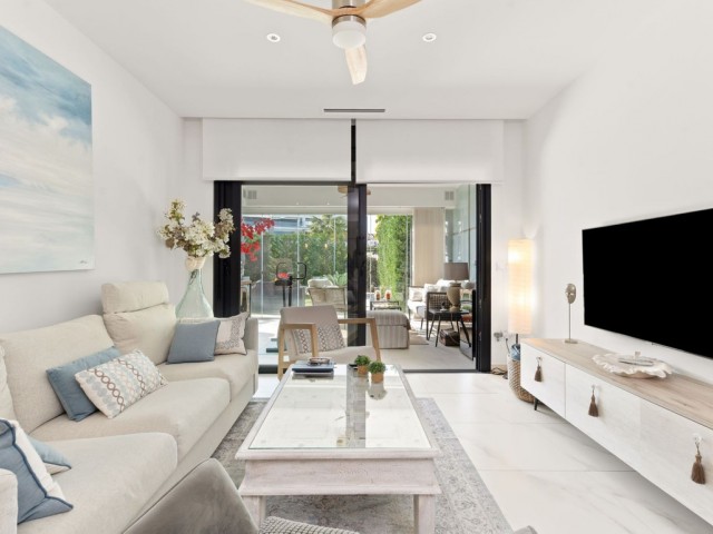 2 Bedrooms Apartment in New Golden Mile