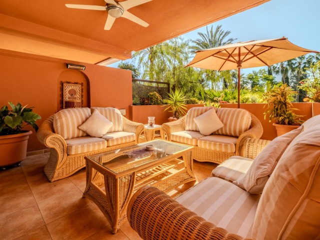 2 Bedrooms Apartment in Puerto Banús